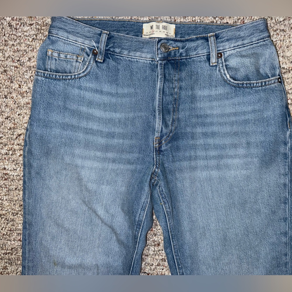 We The Free Light Blue Denim Jeans Maggie mid rise size 26 - Picture 2 of 11